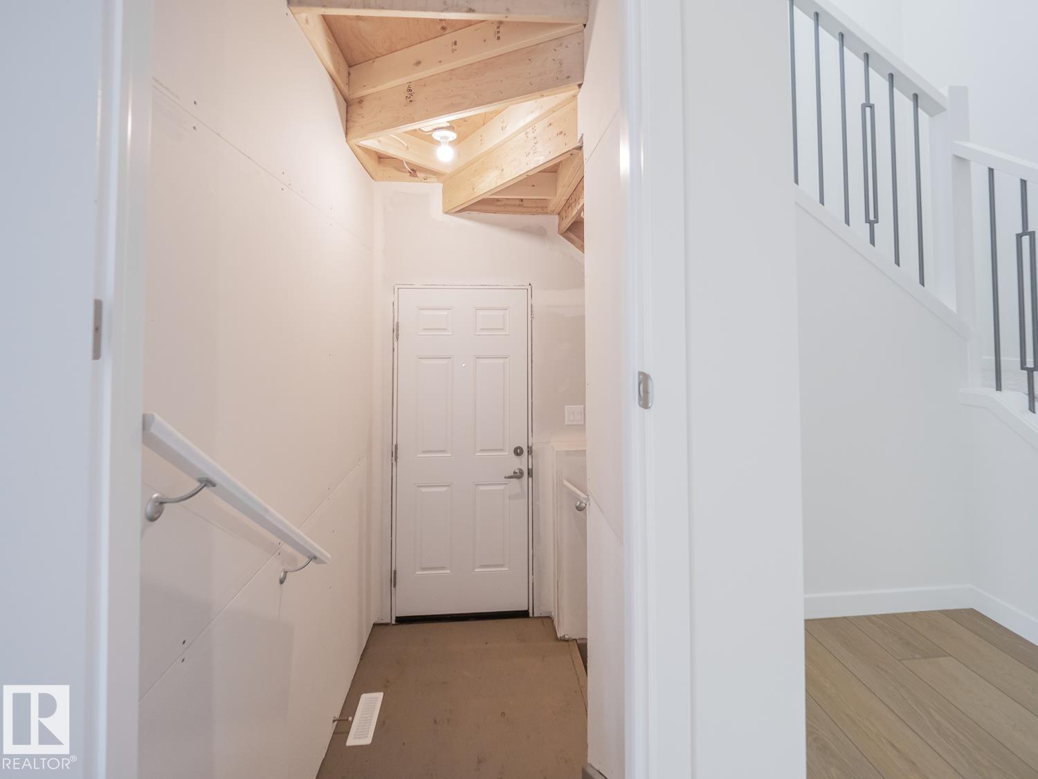 76 Nerine Cr Property Photo 40