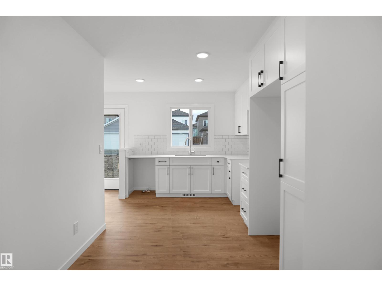 2115 210 St Nw Property Photo 6
