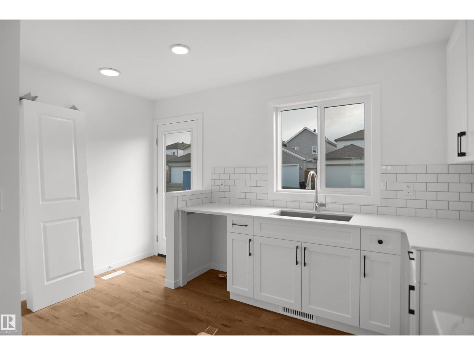 2115 210 St Nw Property Photo 12