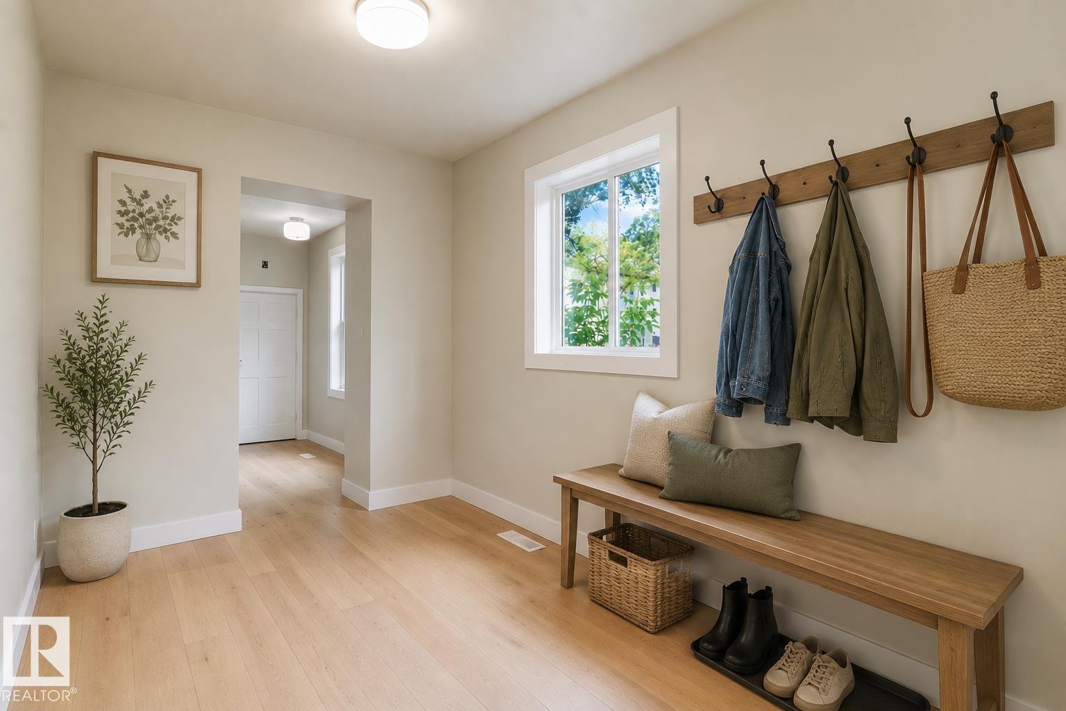 12337 128 Av Nw Property Photo 8