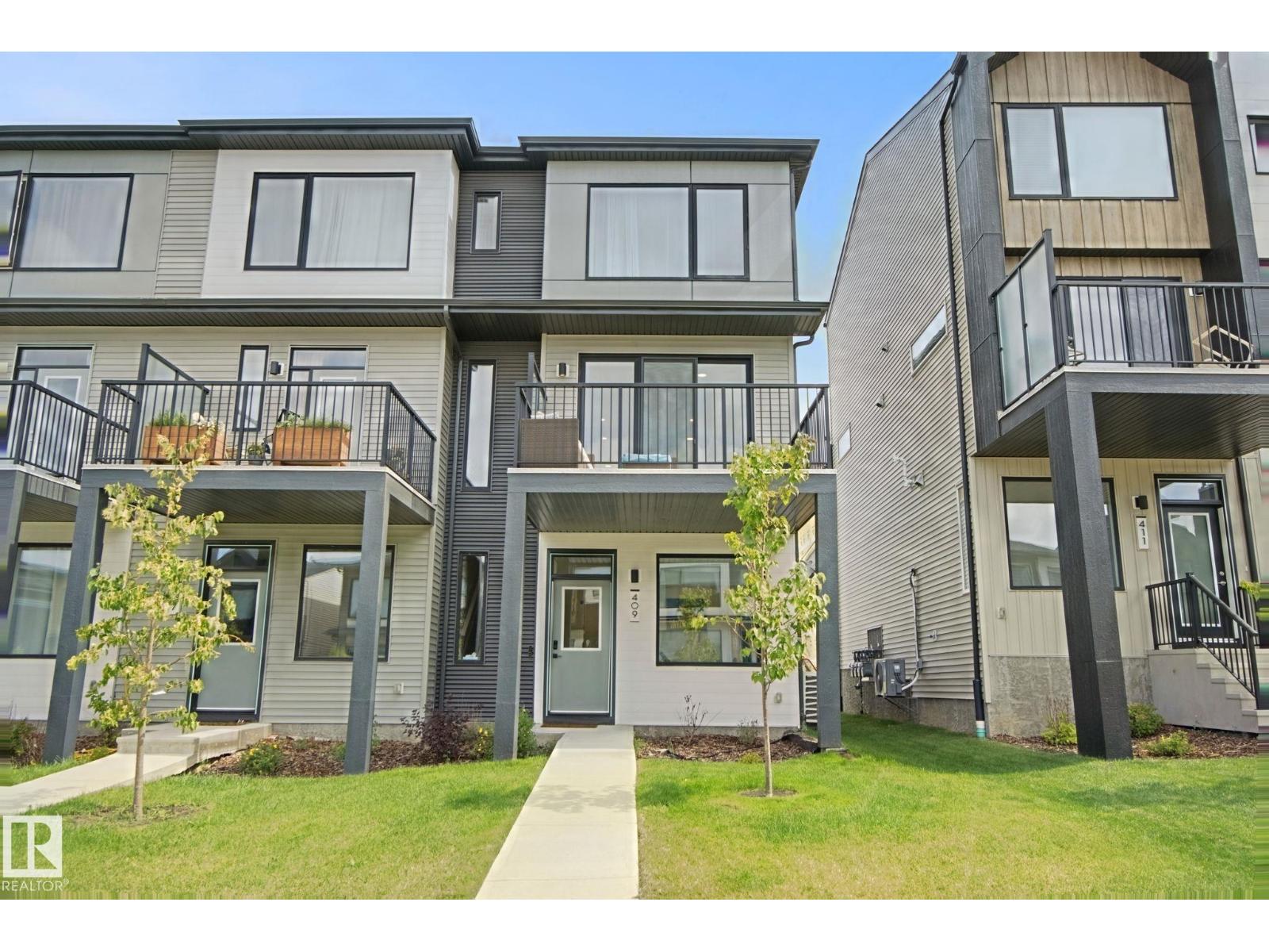 409 32 ST SW Property Photo 1