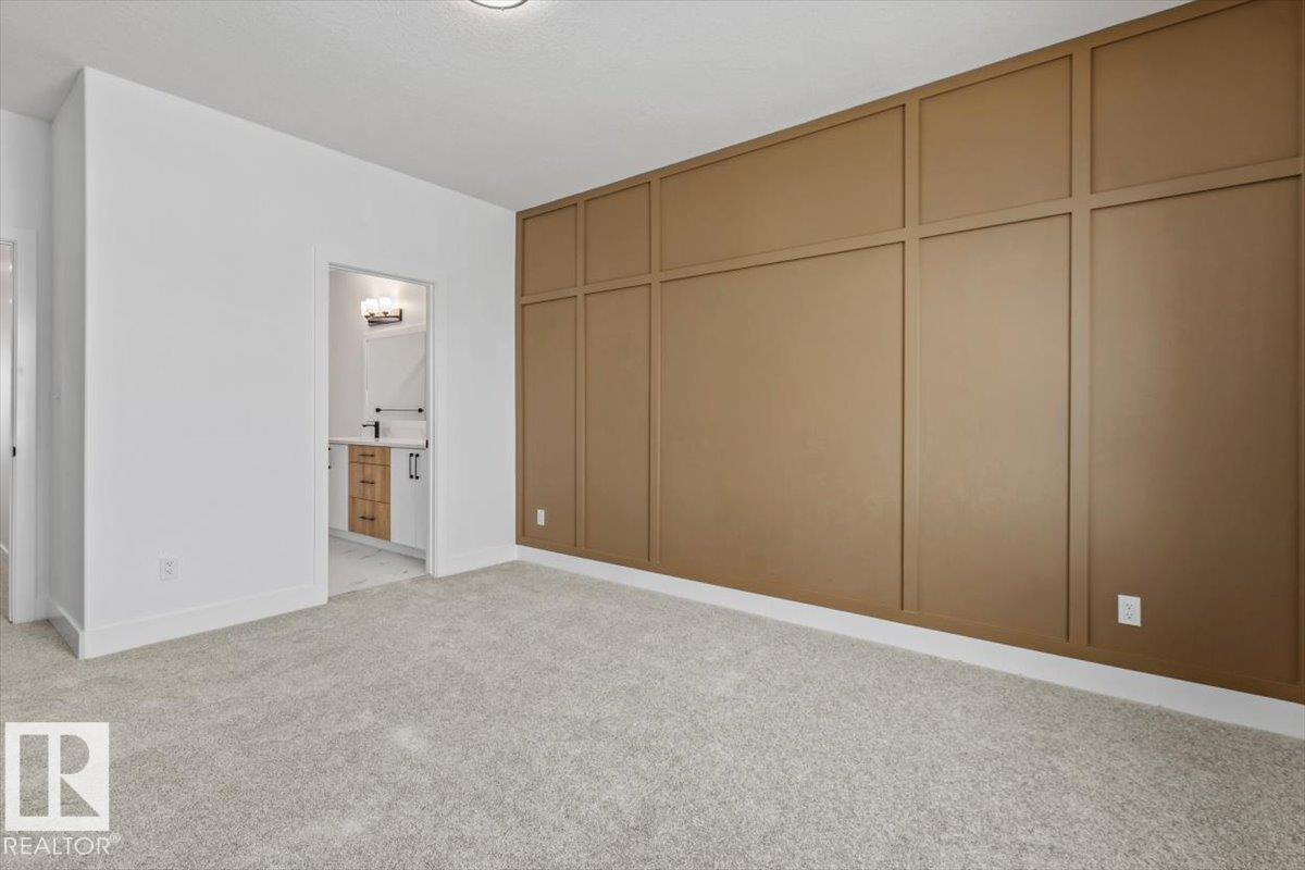 29 Foxtail Rd Property Photo 24