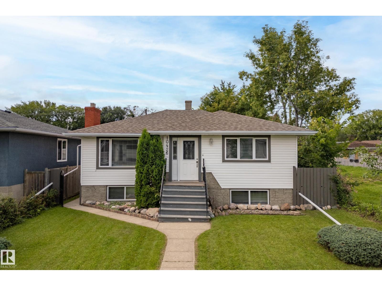 10426 79 St Nw Property Photo 1
