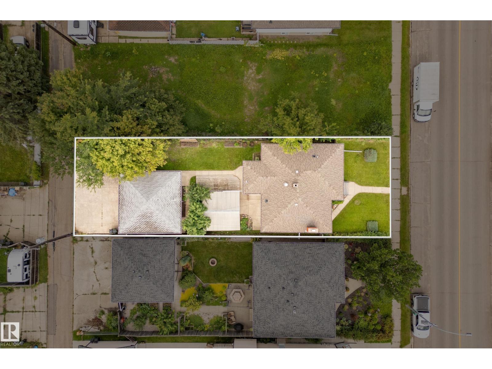 10426 79 St Nw Property Photo 5
