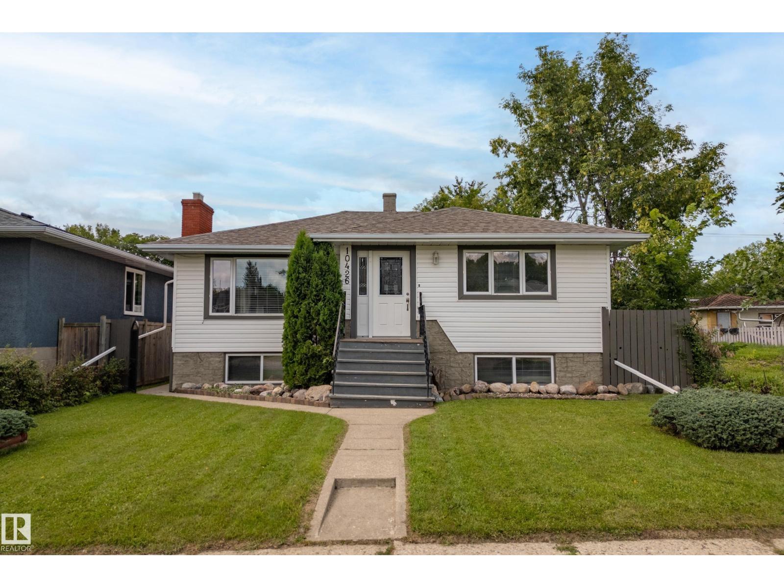 10426 79 St Nw Property Photo 11