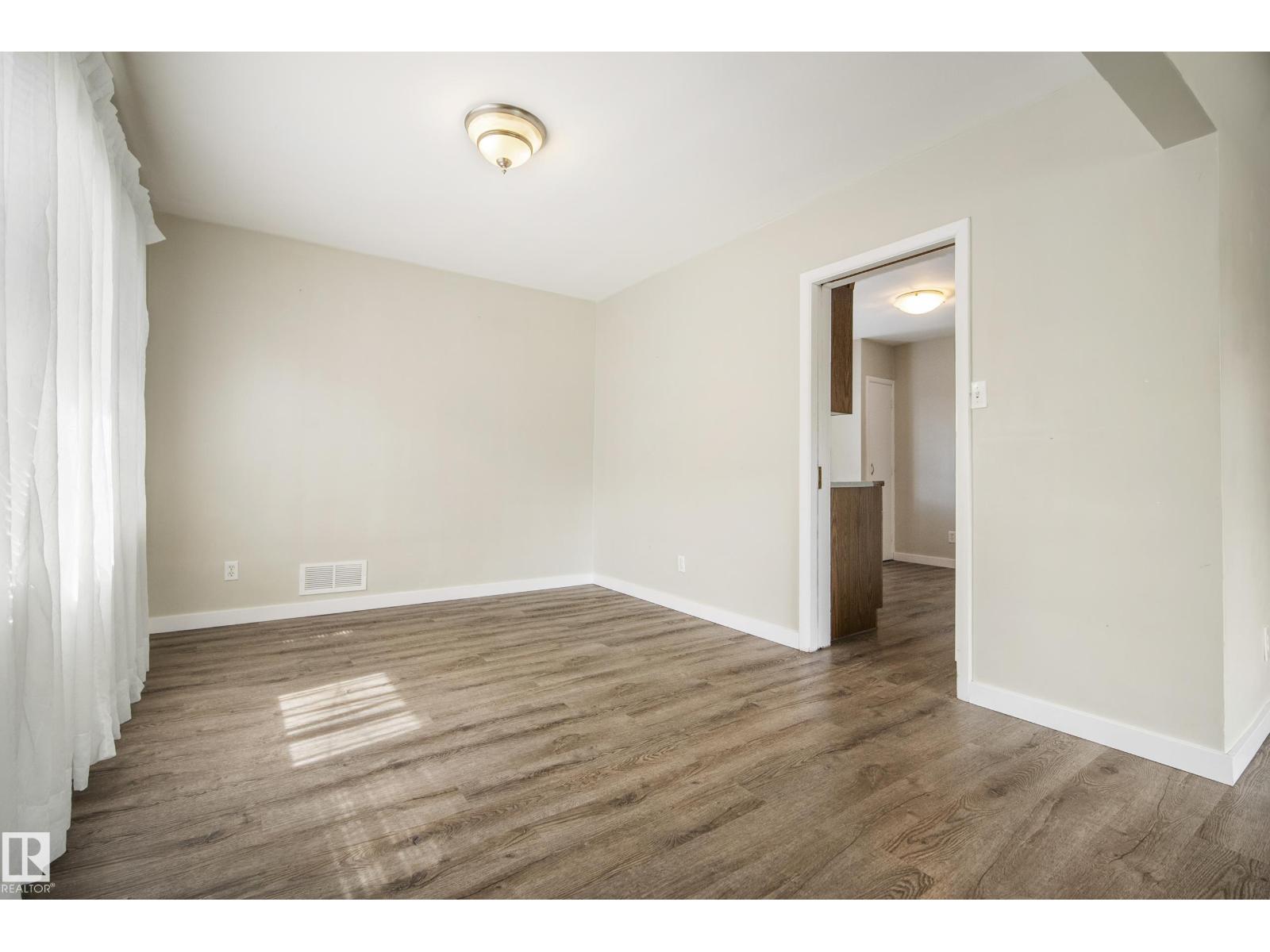 10426 79 St Nw Property Photo 28