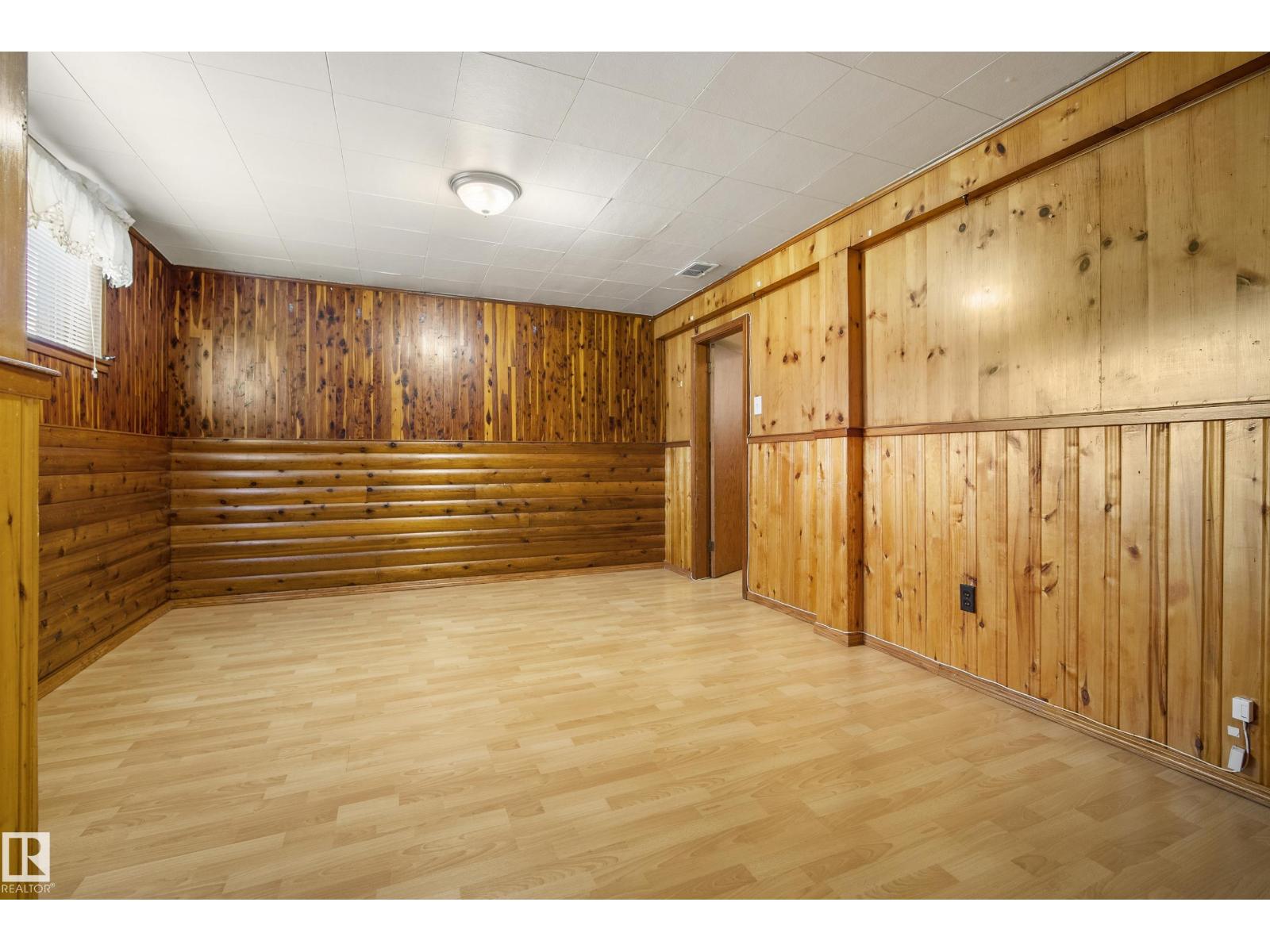 10426 79 St Nw Property Photo 47