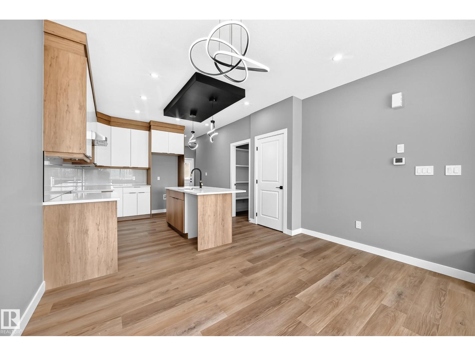 426 Crystal Creek Li Property Photo 12
