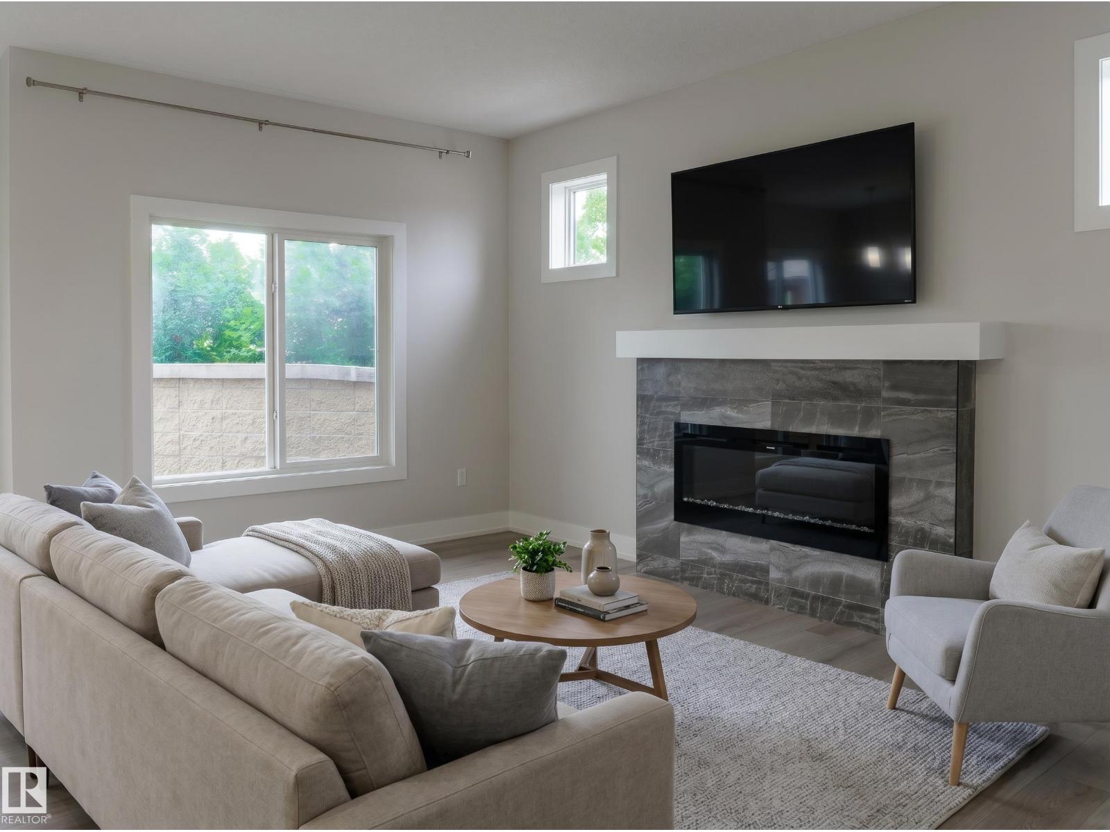 2104 160 St Sw Property Photo 12