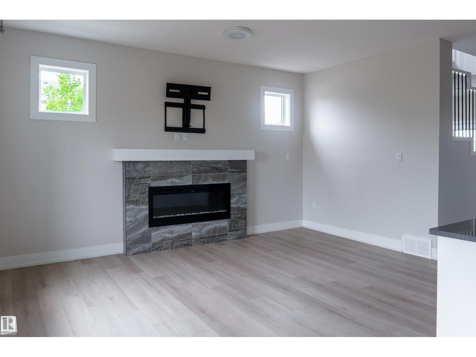 2104 160 St Sw Property Photo 13