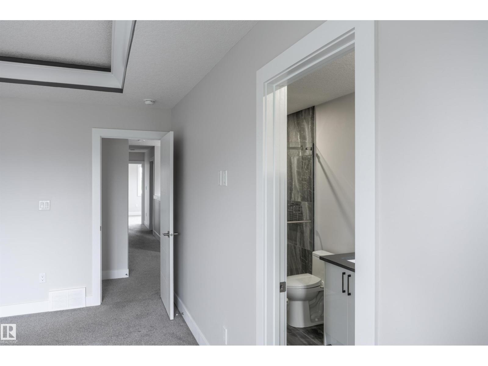 2104 160 St Sw Property Photo 19