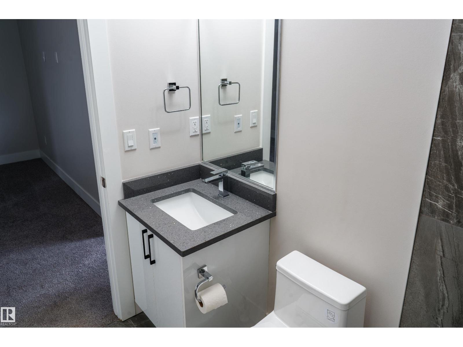 2104 160 St Sw Property Photo 32