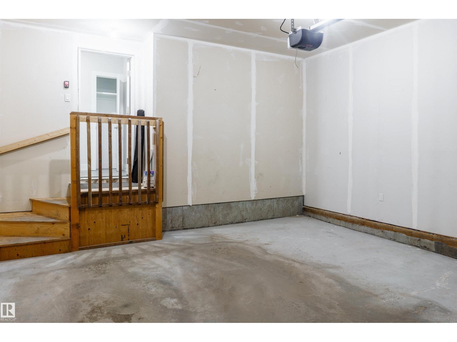 2104 160 St Sw Property Photo 49