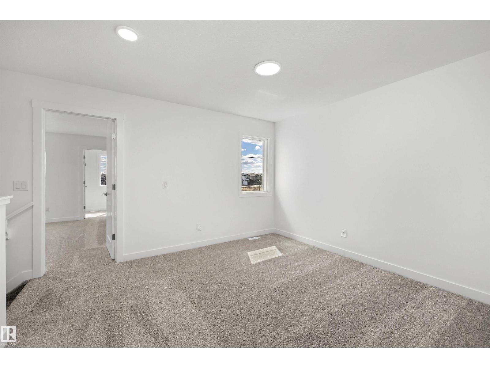8616 183 Av Nw Property Photo 25
