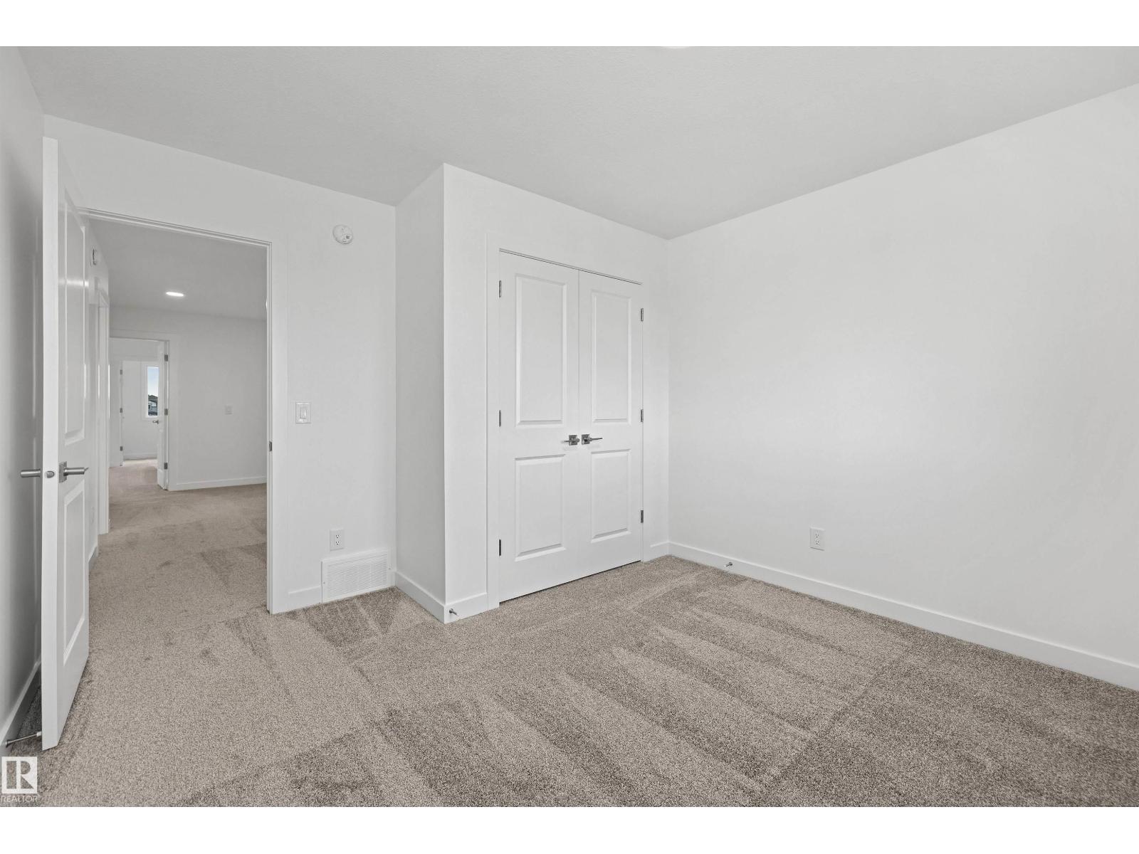 8616 183 Av Nw Property Photo 32