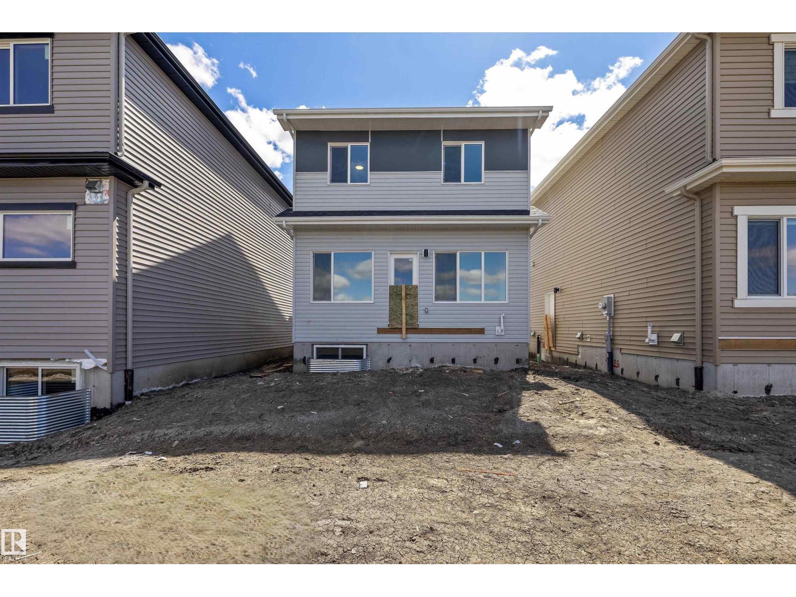 8616 183 Av Nw Property Photo 46