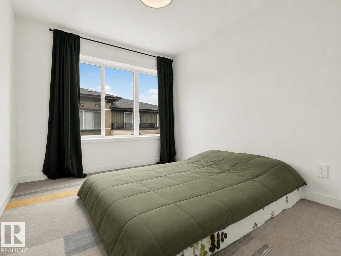 #53 16231 19 Av Sw Property Photo 24
