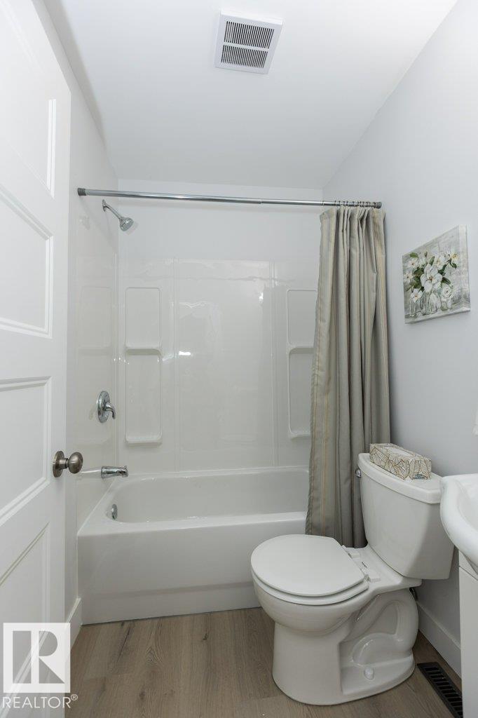 10123 104 St Property Photo 21