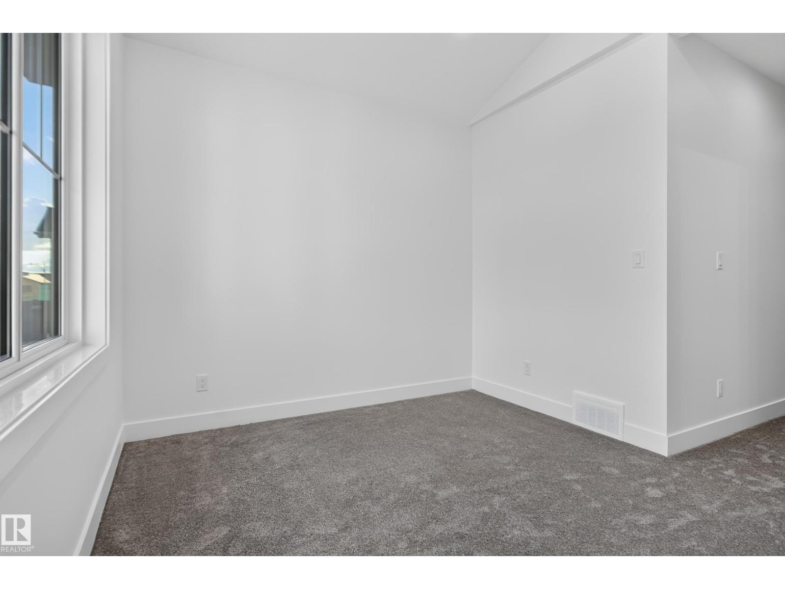 182 Elliott Wd Property Photo 37