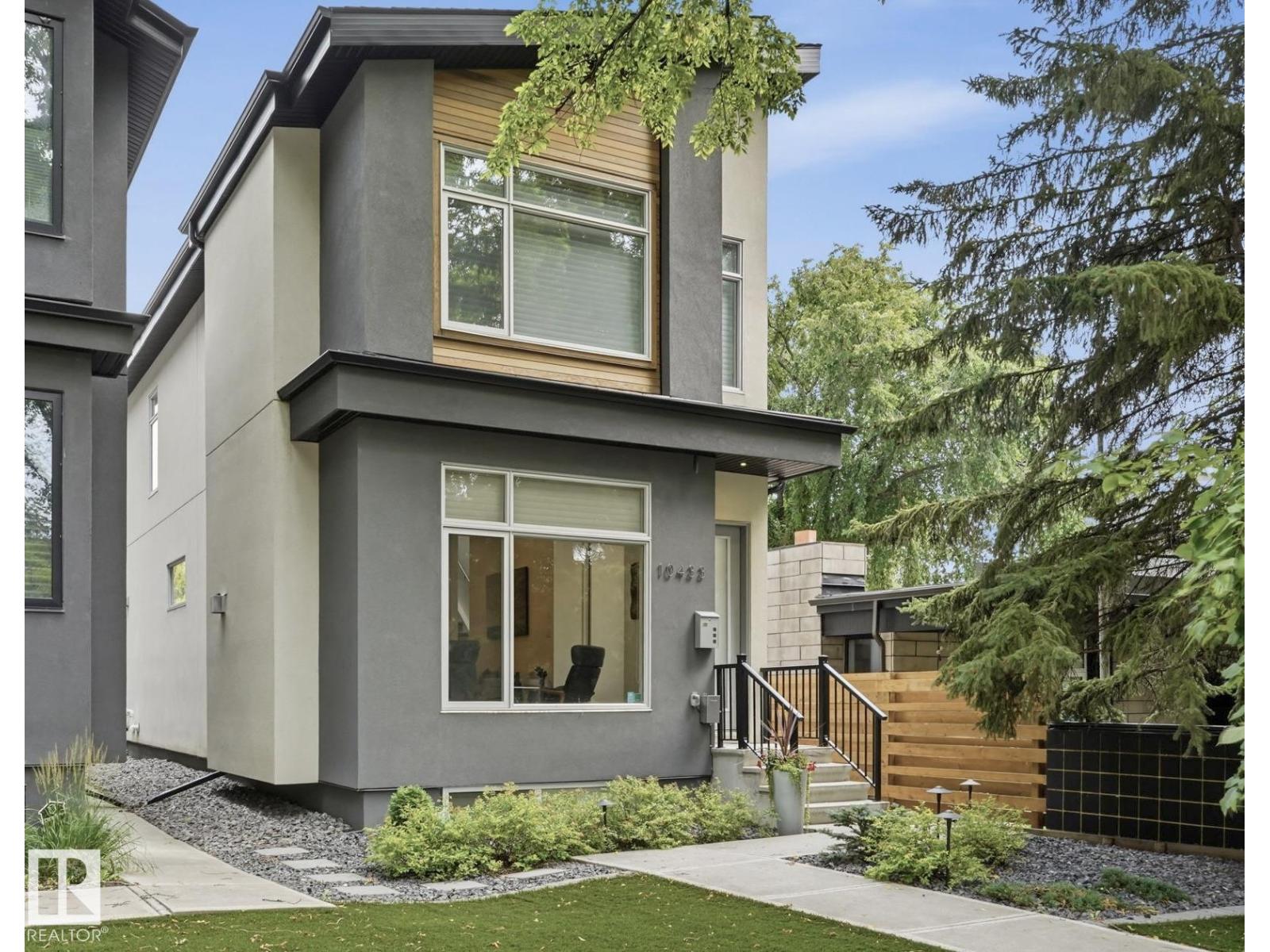 10433 140 ST NW