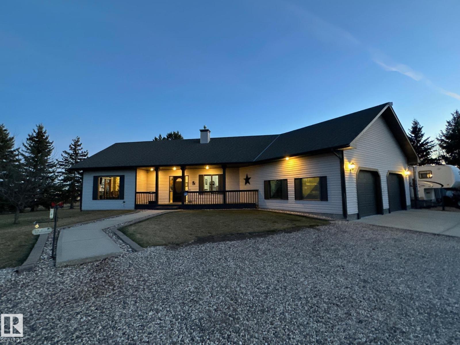 27519 79 Av Property Photo 4