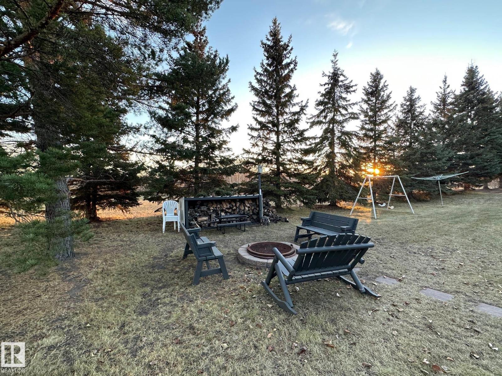 27519 79 Av Property Photo 17