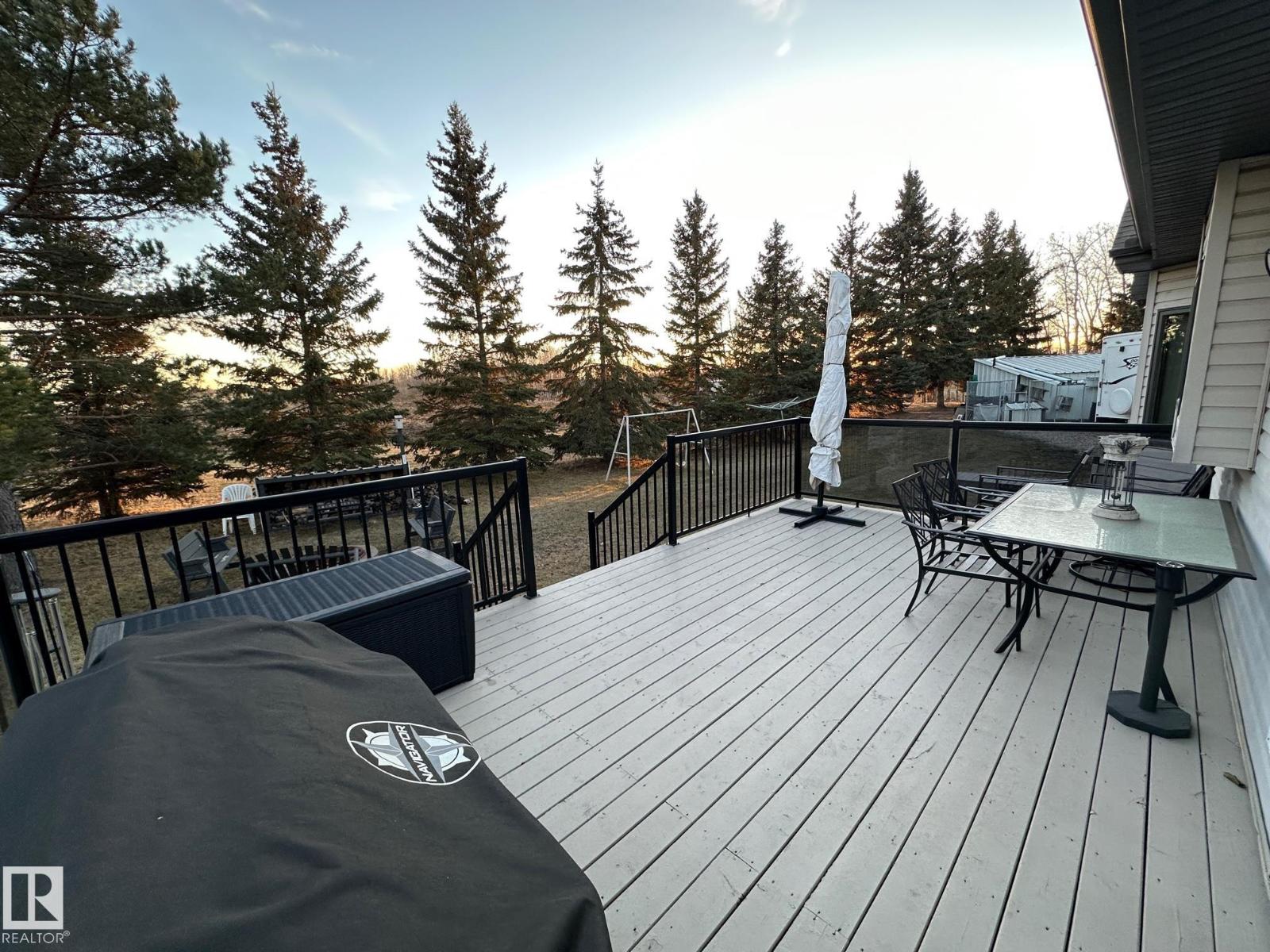 27519 79 Av Property Photo 21