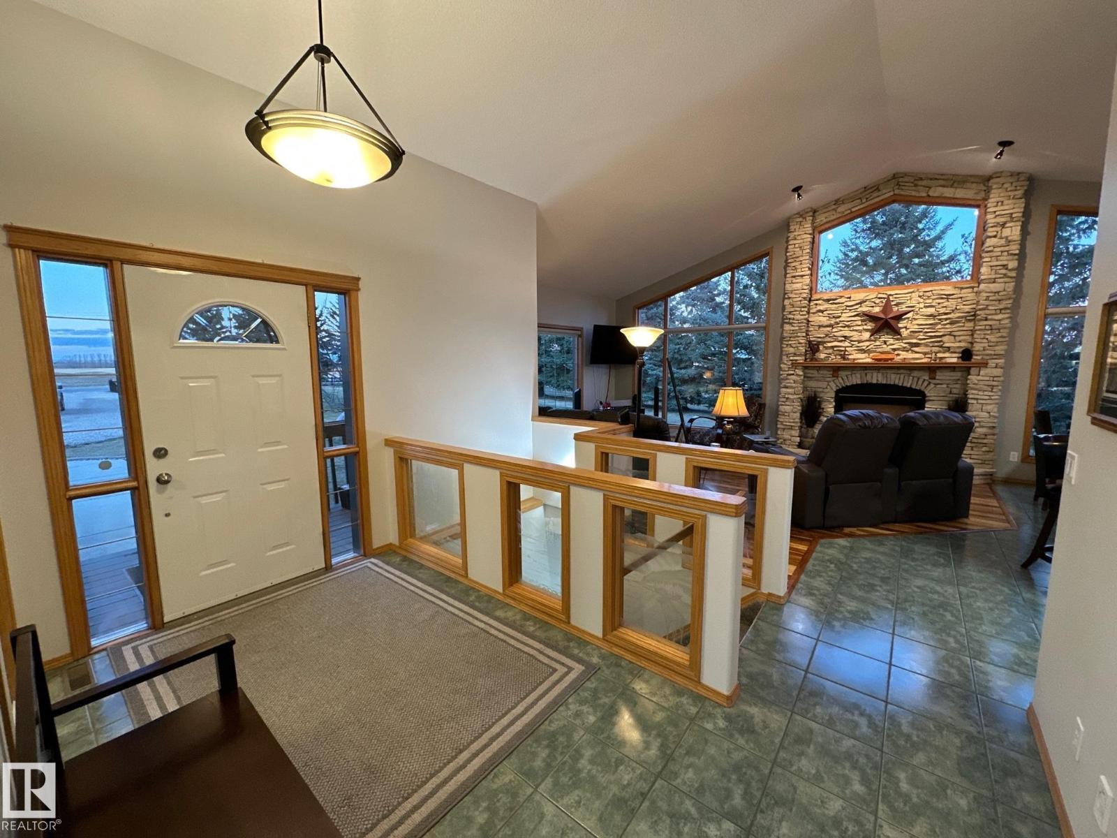 27519 79 Av Property Photo 24