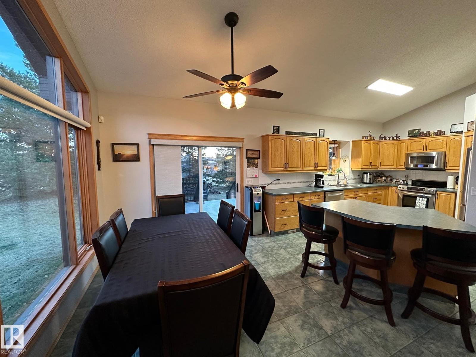 27519 79 Av Property Photo 32
