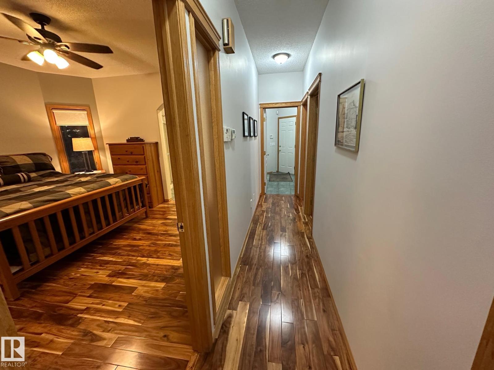 27519 79 Av Property Photo 39