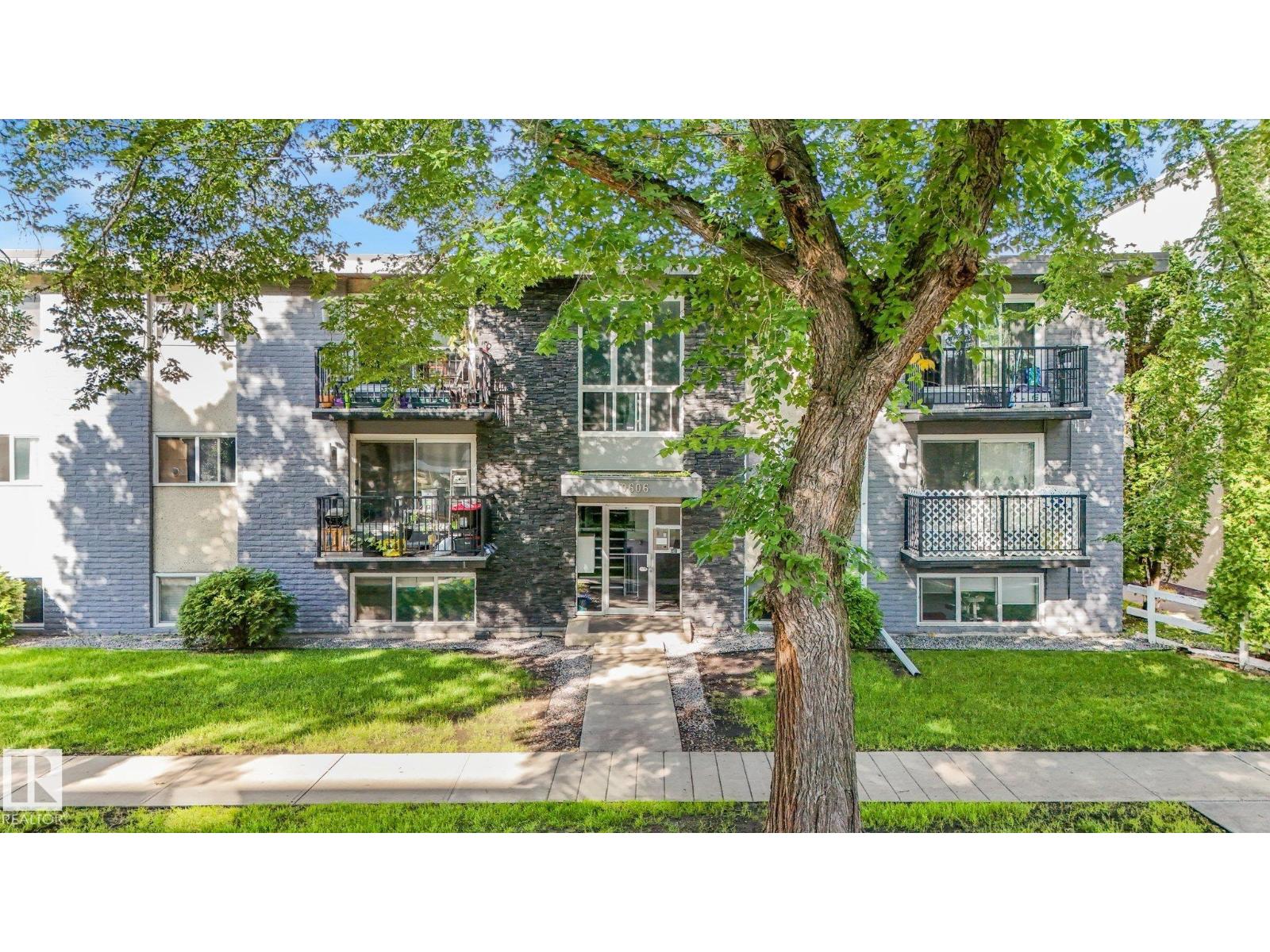 #205 10606 123 St Nw Property Photo 1