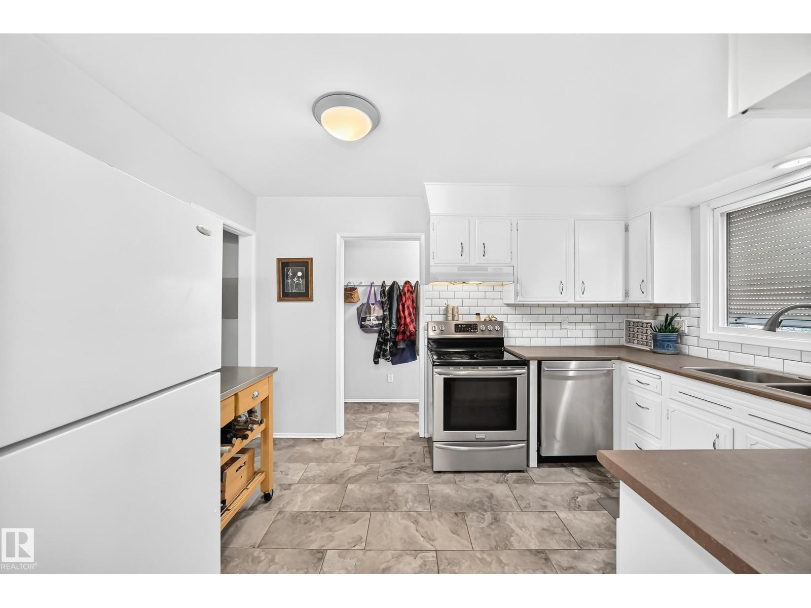 3516 117a St Nw Property Photo 12