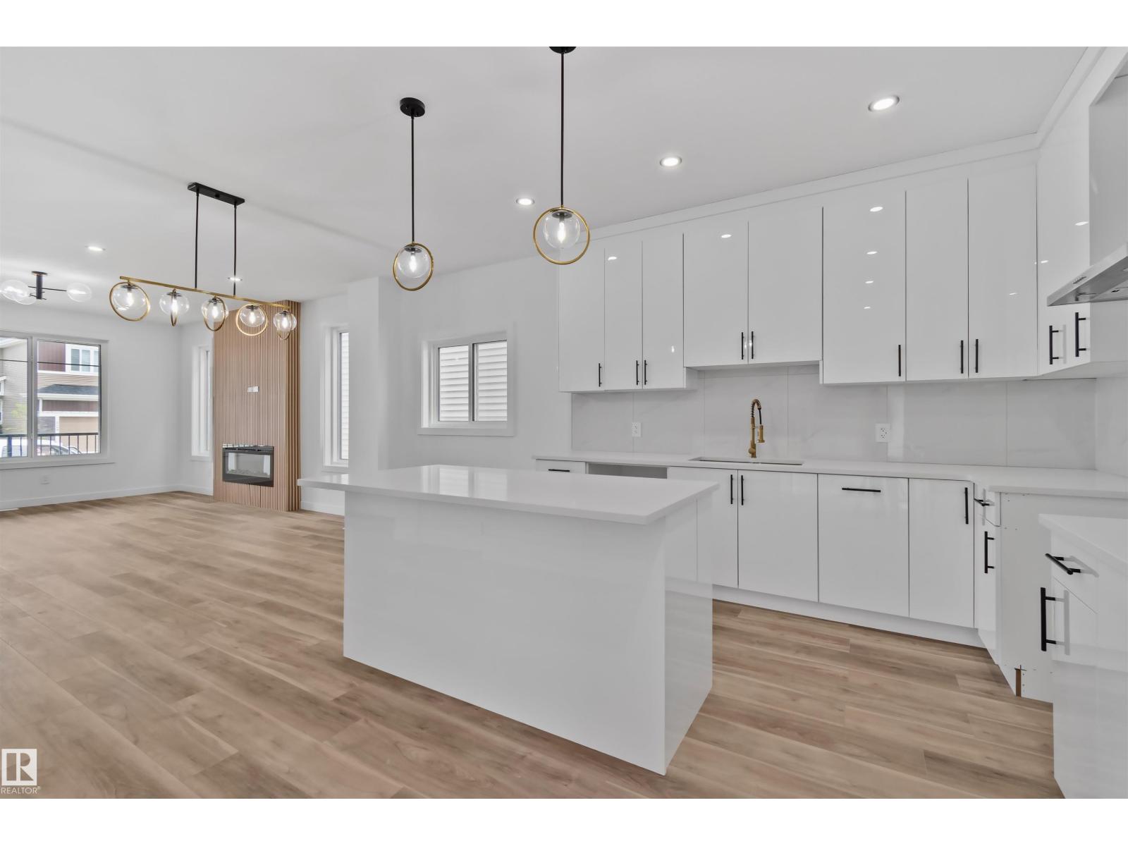 324 Roberts Wd Property Photo 12