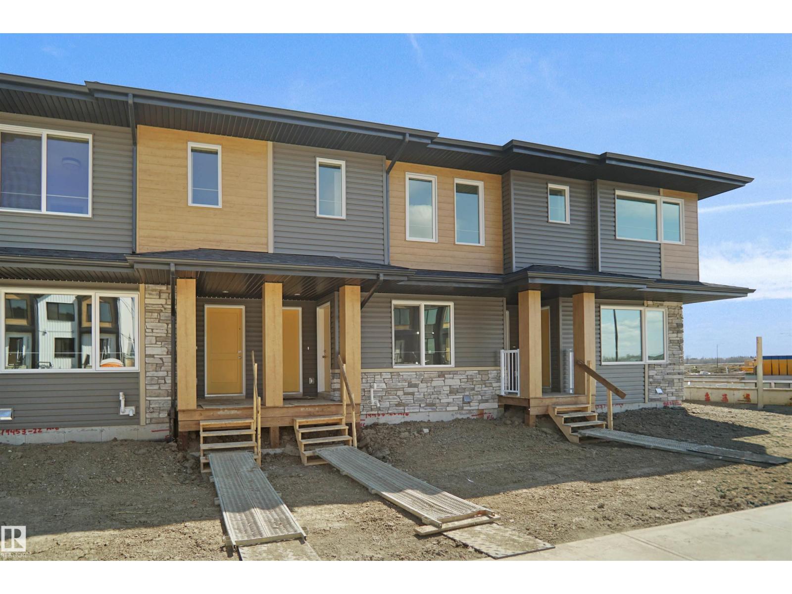 19455 22 Av Nw Property Photo 1