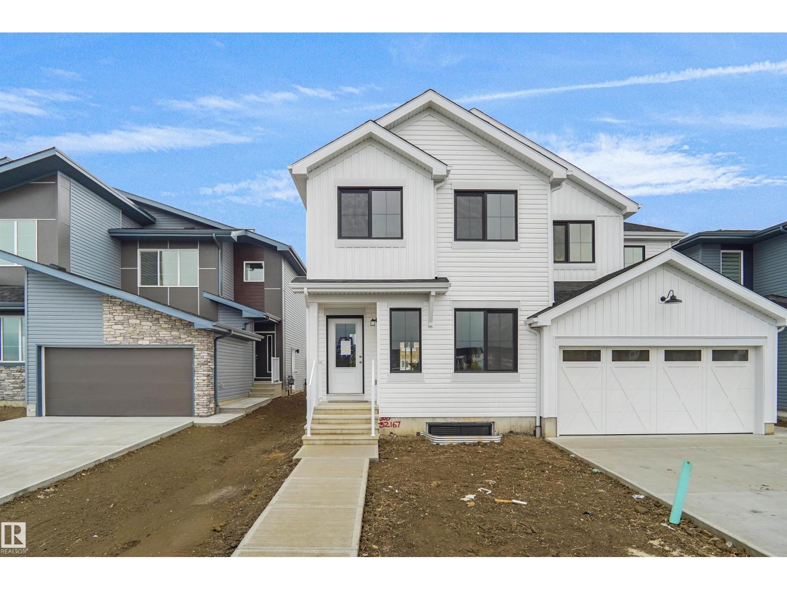 508 176 AV NE Property Photo 1