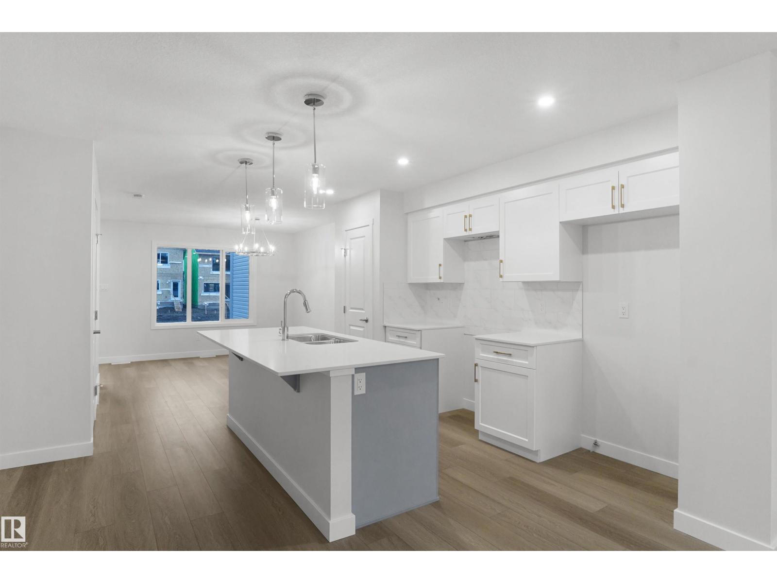 508 176 Av Ne Property Photo 9
