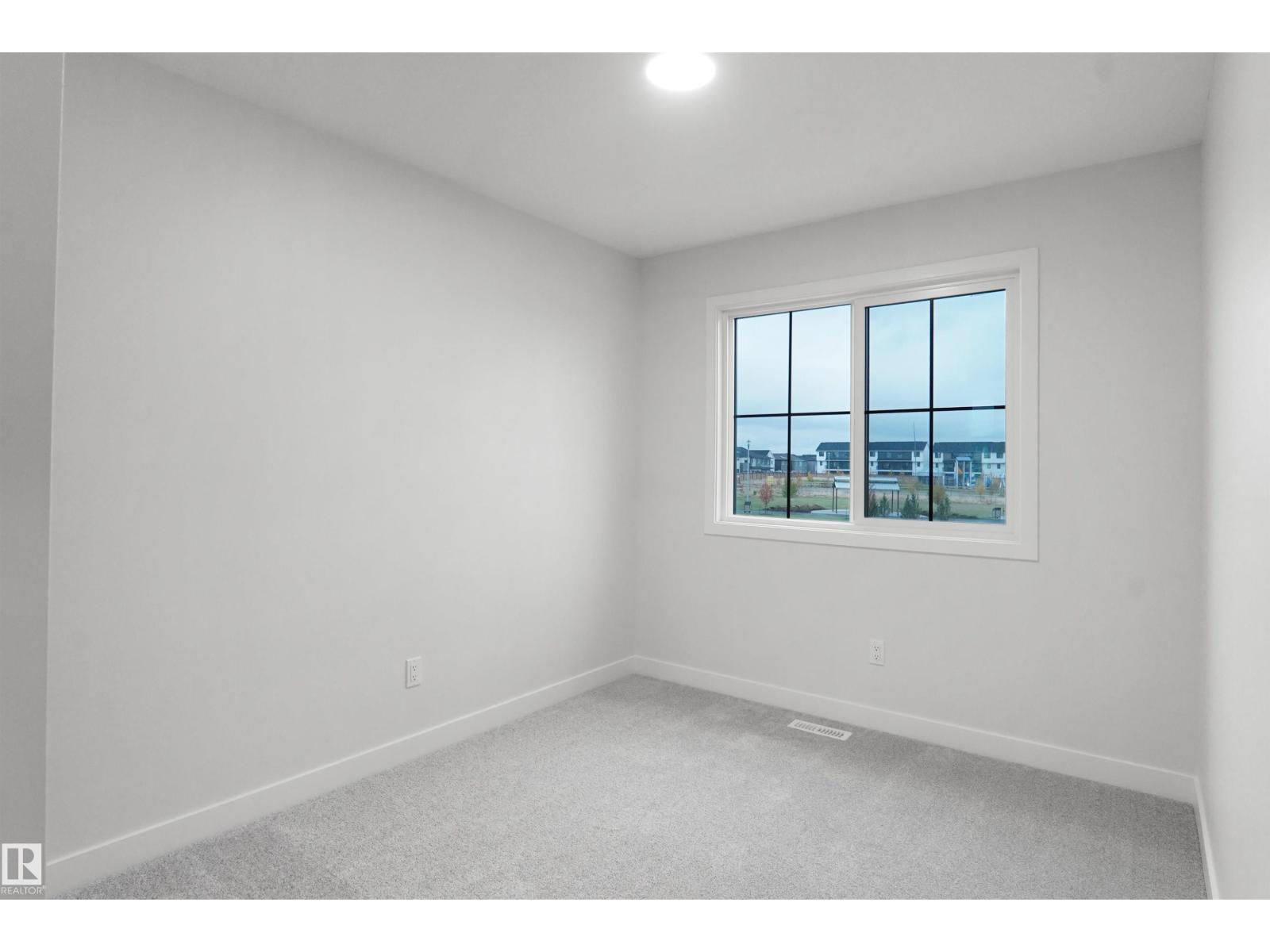 508 176 Av Ne Property Photo 23