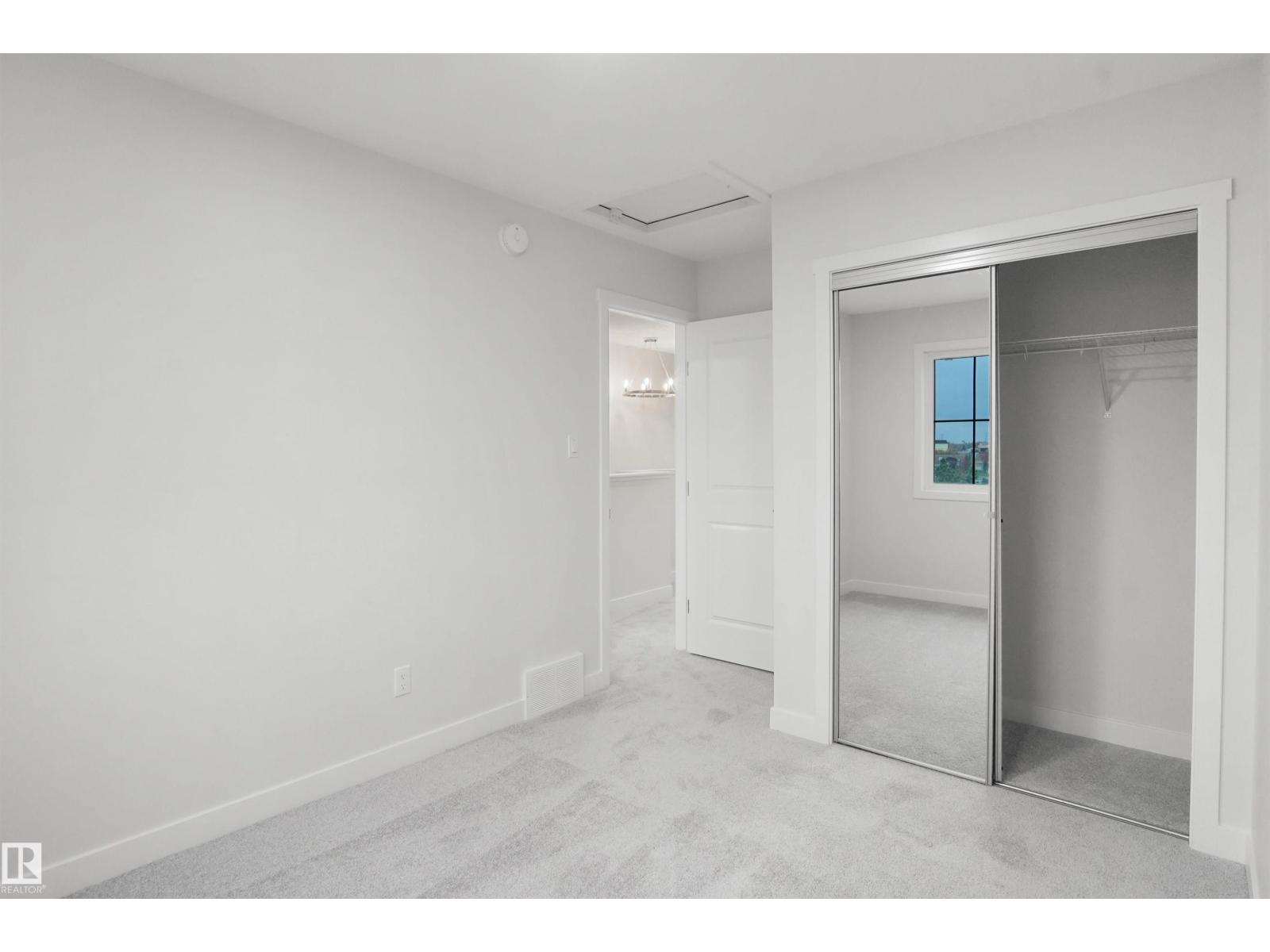 508 176 Av Ne Property Photo 24