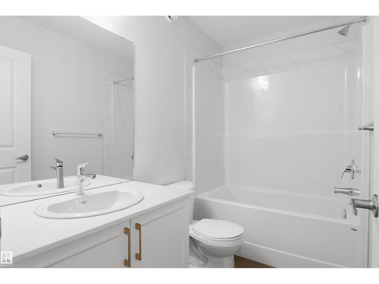 508 176 Av Ne Property Photo 25
