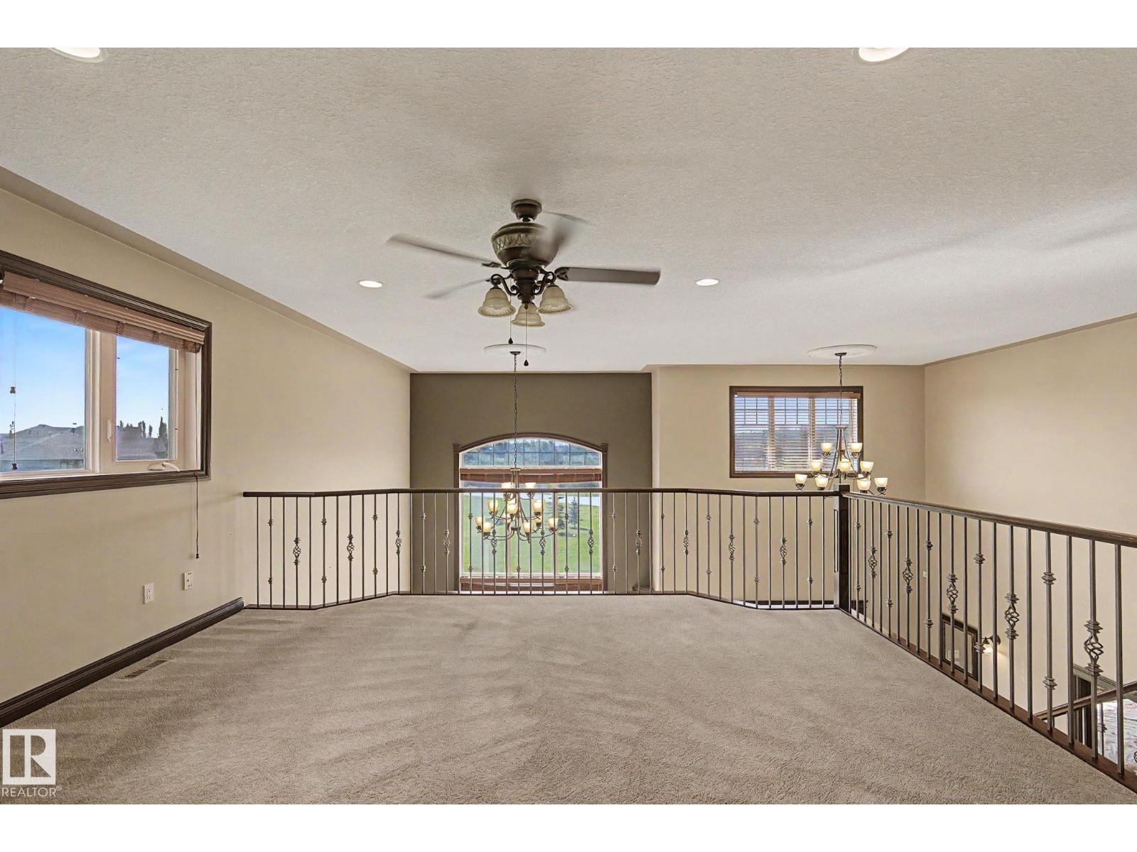 7245 2 St Sw Property Photo 29