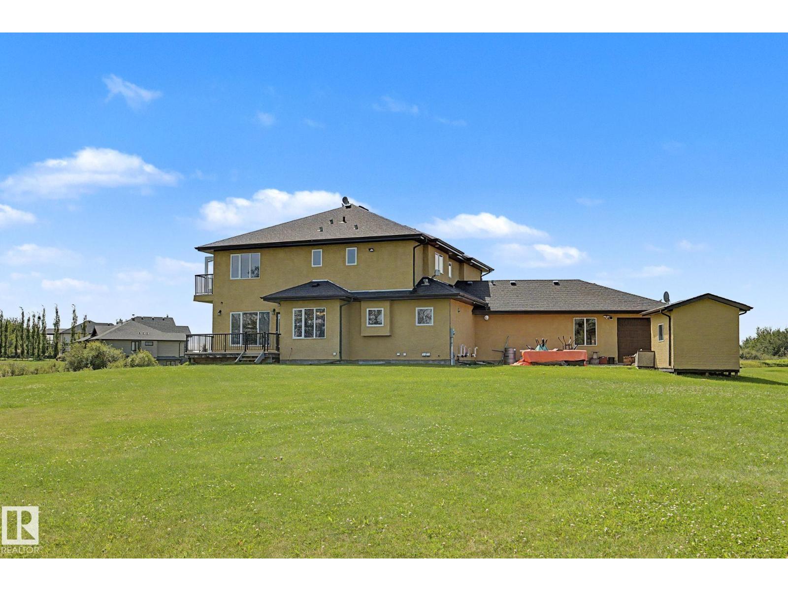 7245 2 St Sw Property Photo 61