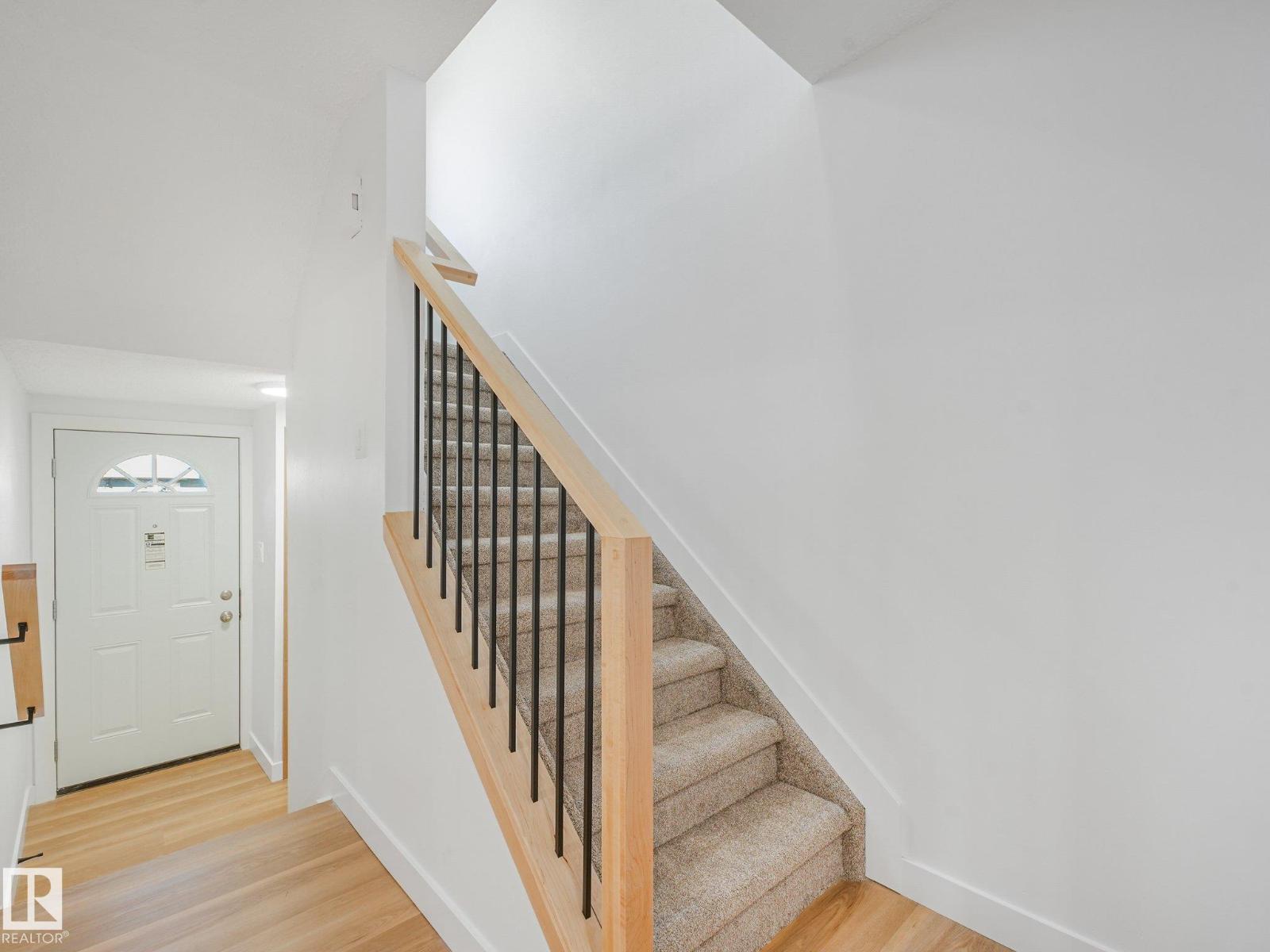 14225 32 St Nw Property Photo 5