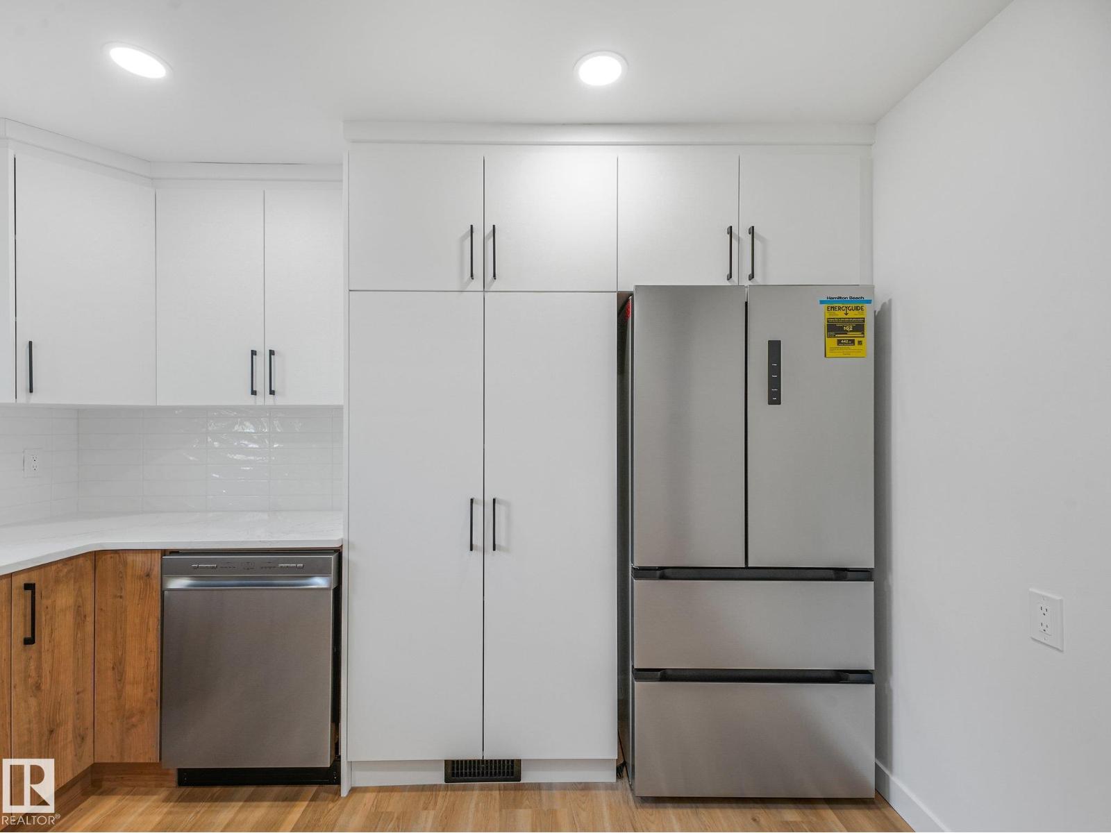 14225 32 St Nw Property Photo 17