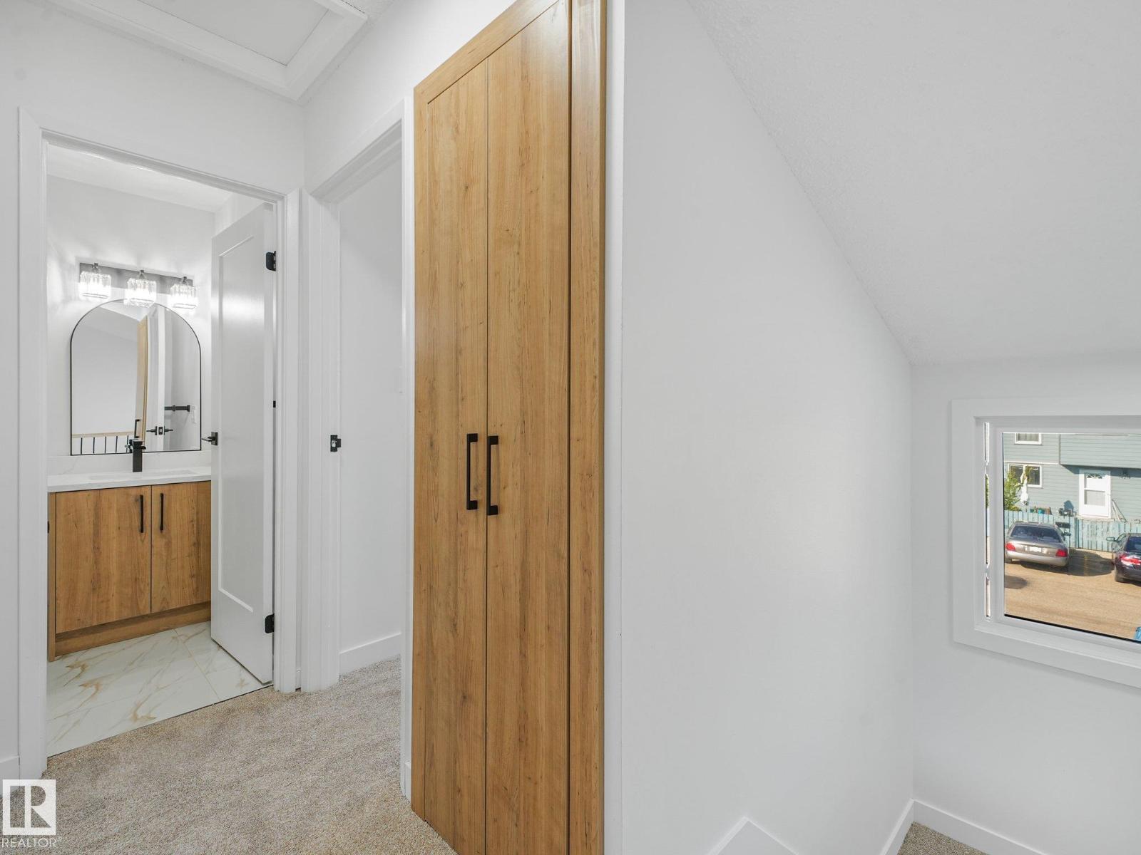 14225 32 St Nw Property Photo 20