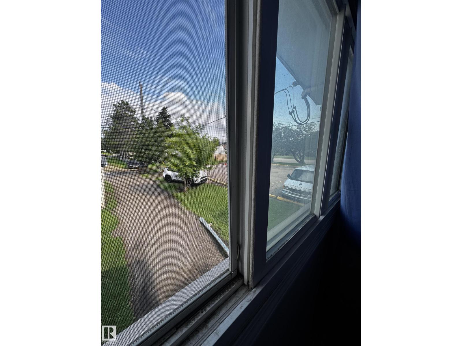 10013 153 St Nw Property Photo 35