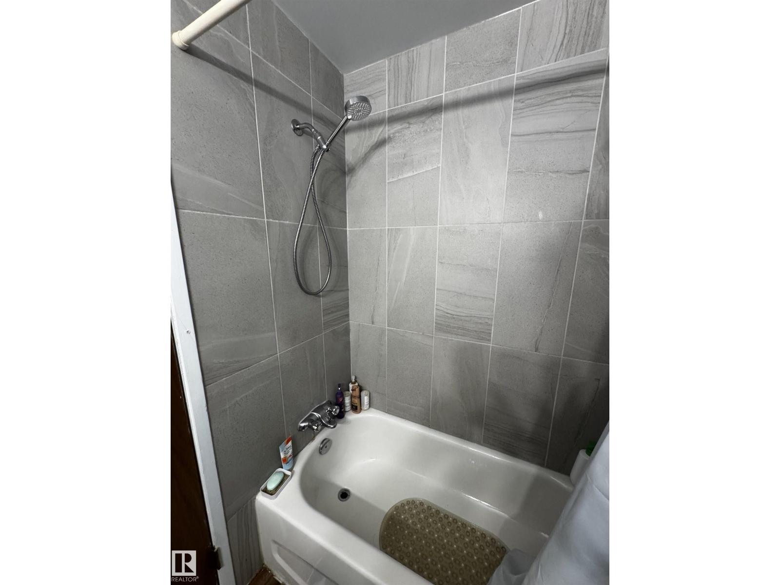 10013 153 St Nw Property Photo 42