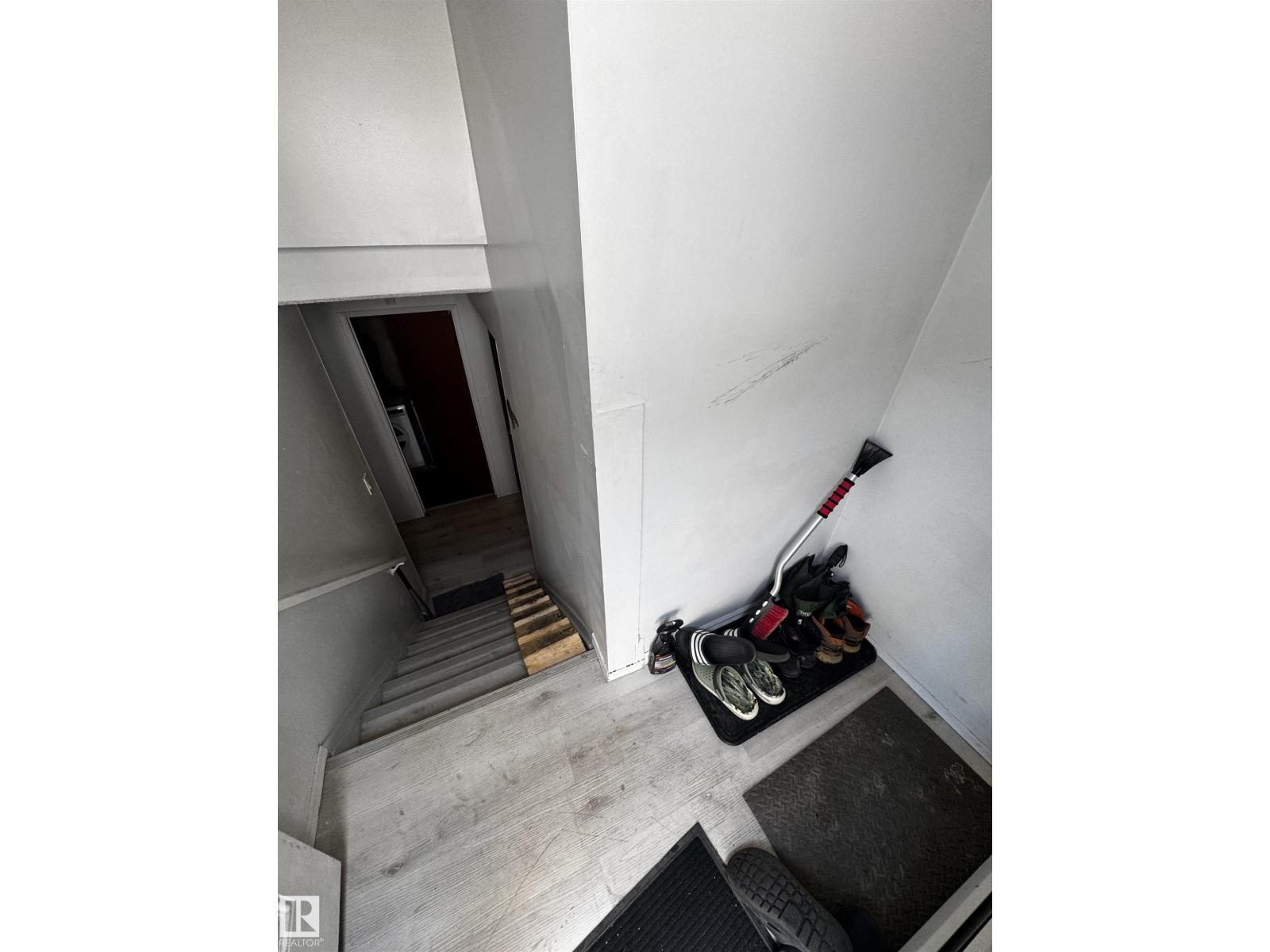 10013 153 St Nw Property Photo 47