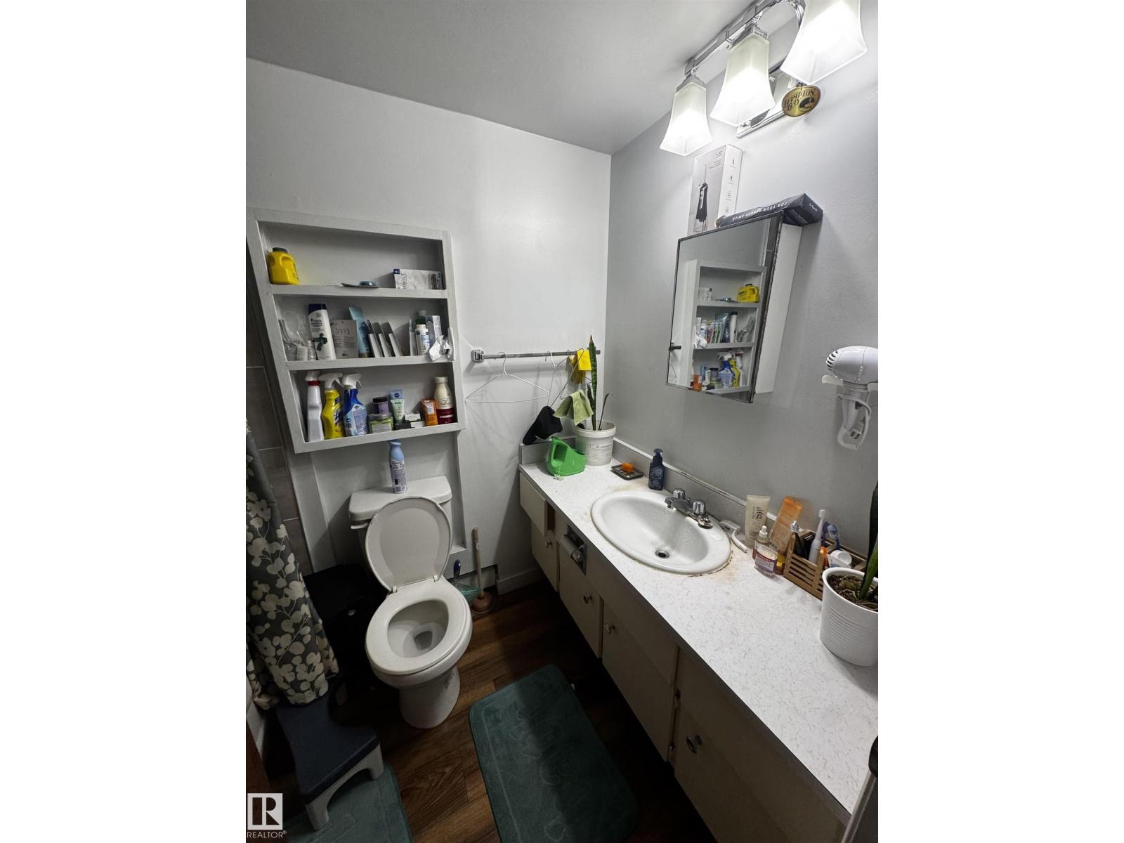 10013 153 St Nw Property Photo 55