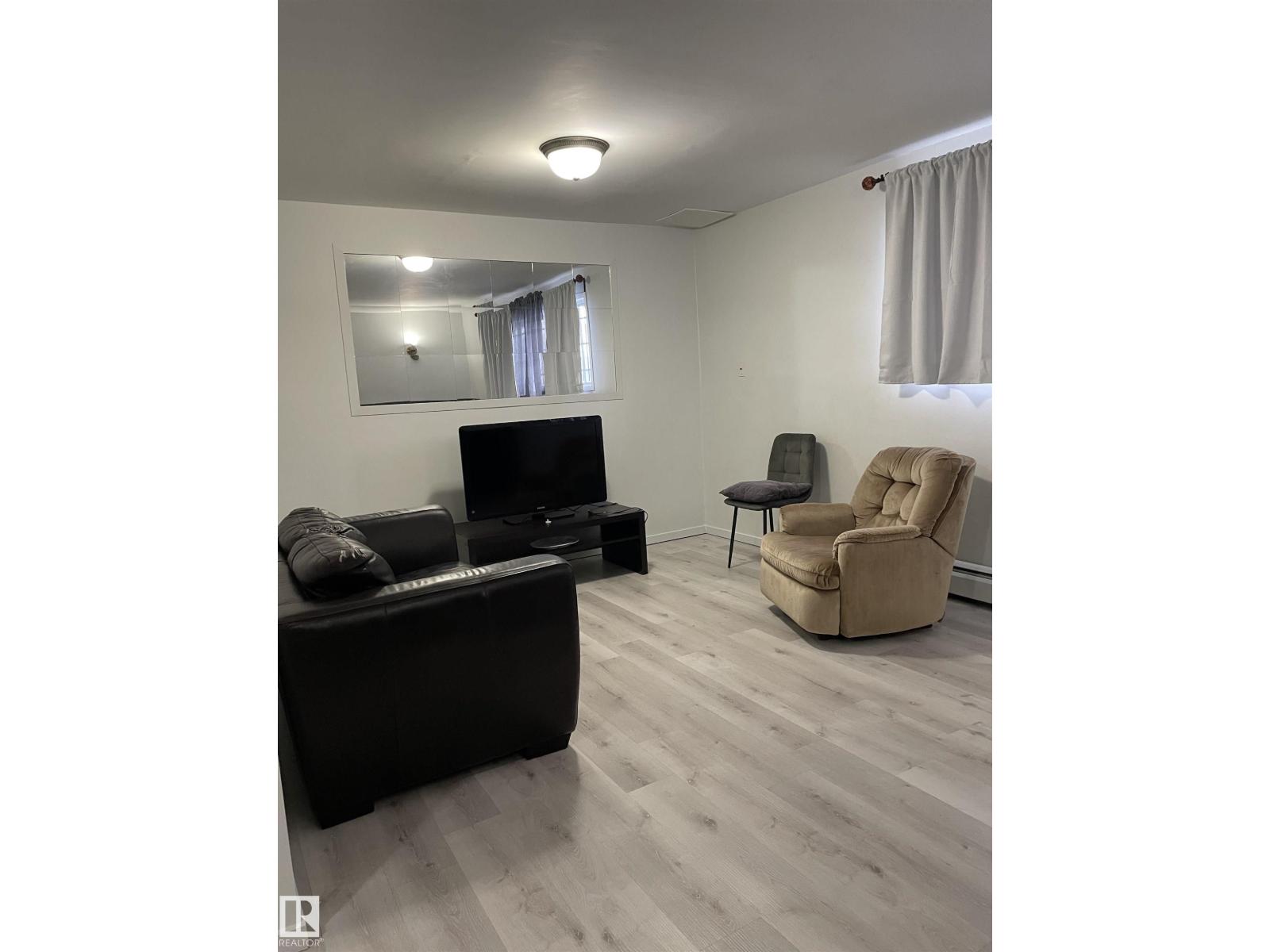 10013 153 St Nw Property Photo 59