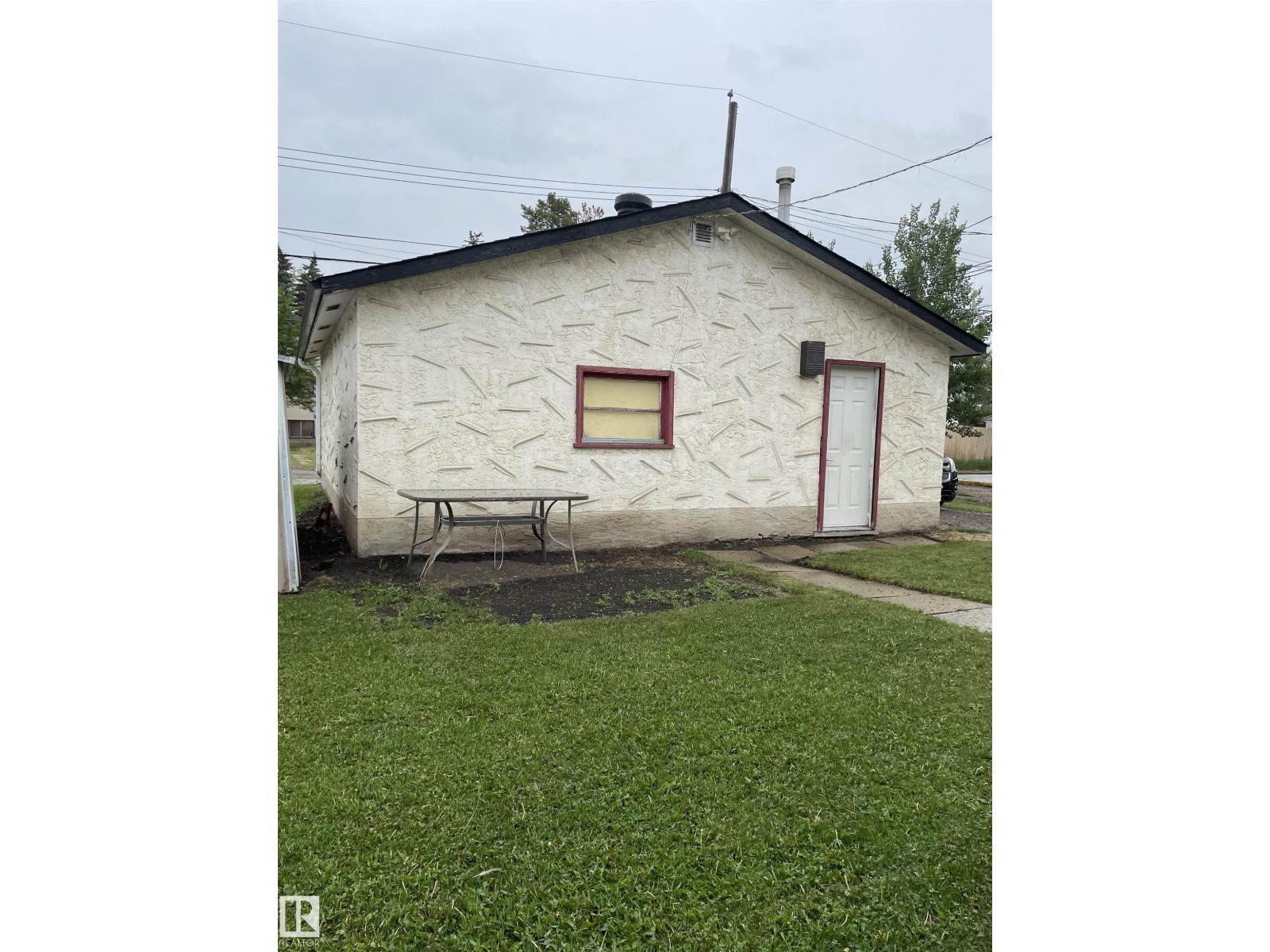 10013 153 St Nw Property Photo 63